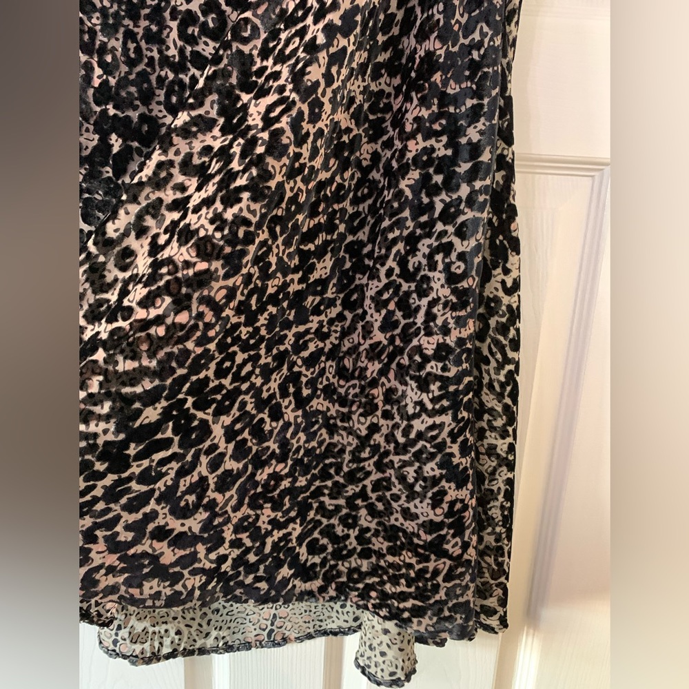 Marks and Spencer Size 12 Skirt Animal Print Long Flare Velvet Womens - Picture 4 of 8